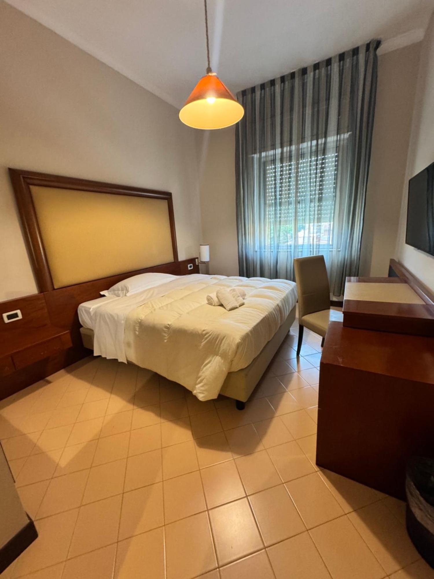 Grand Hotel Lamezia Ламеция-Терме Экстерьер фото